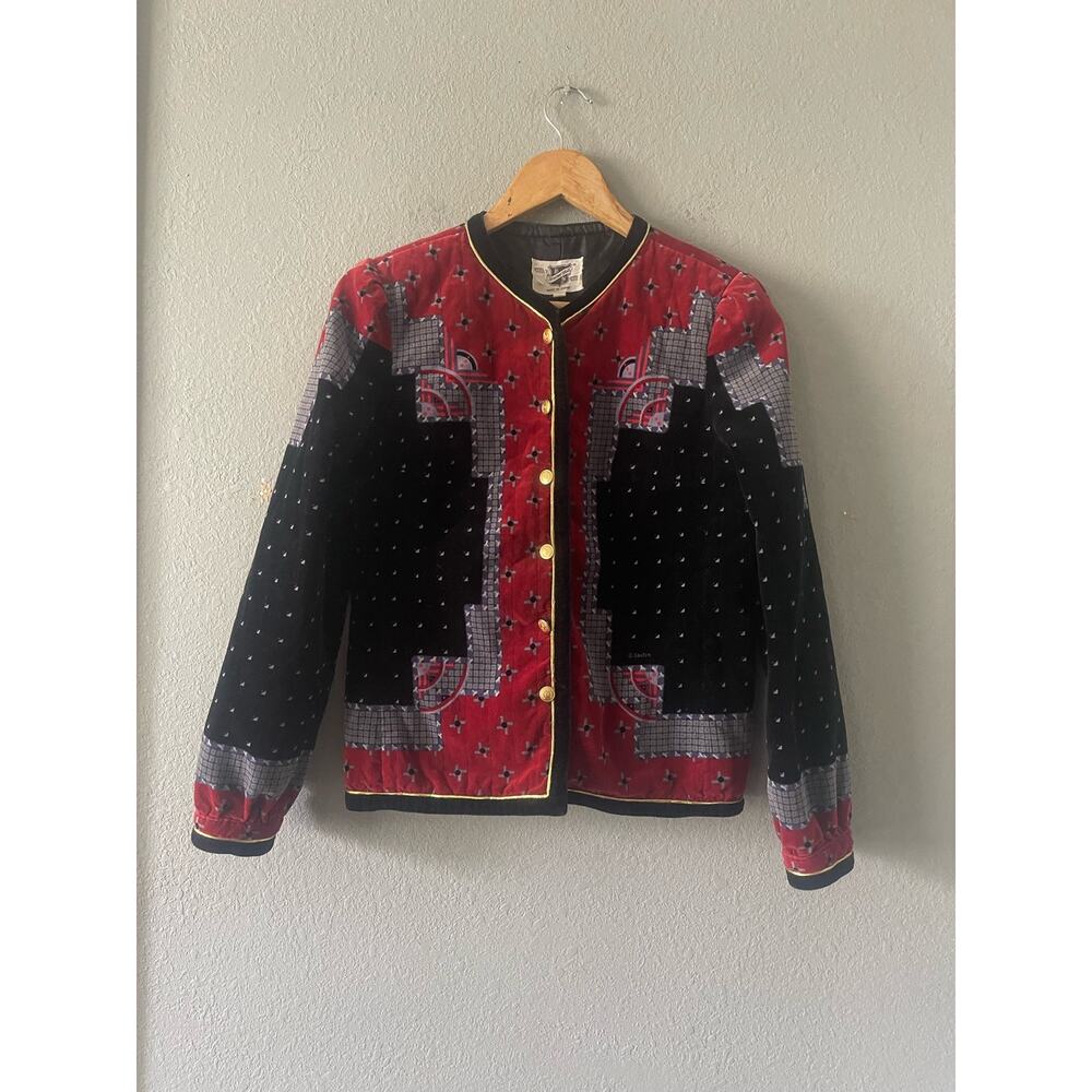 Saxton Hall Jacket‎